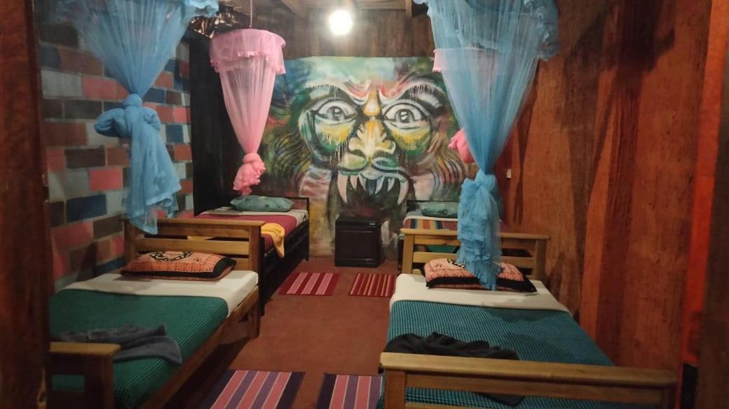 Tree House Cafe Ella Hostel Buitenkant foto